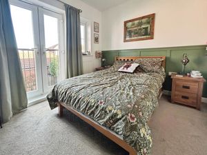 Photo 1- click for photo gallery